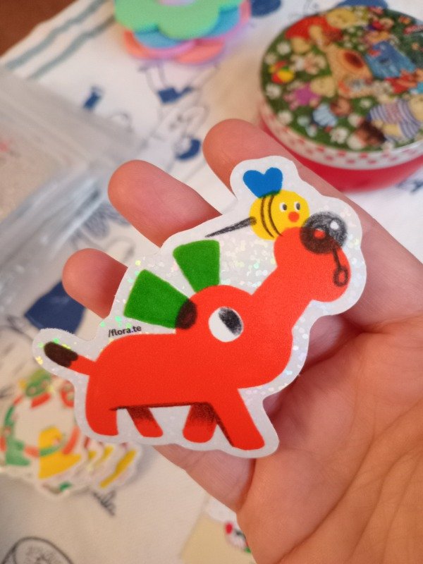 Producto - Sticker "perrito con abeja"