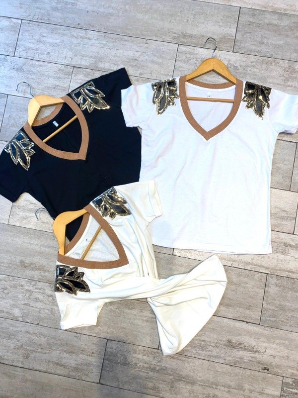 Producto - Remera Ursula Charretera
