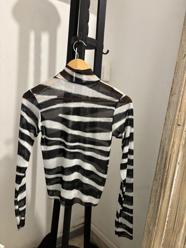Producto - REMERA TUL RAYADA