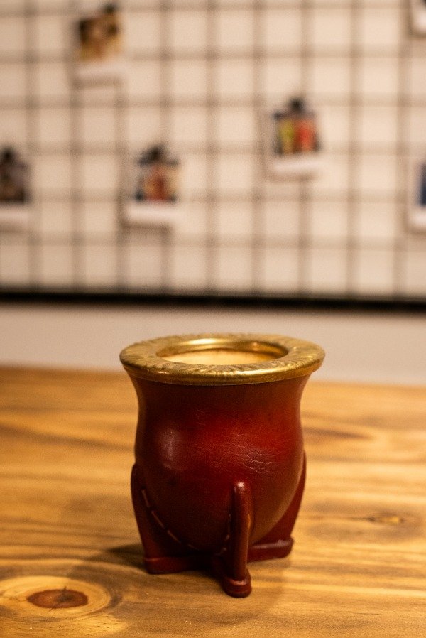 Producto - Camionero con virola cincelada de bronce - Producto Uruguayo