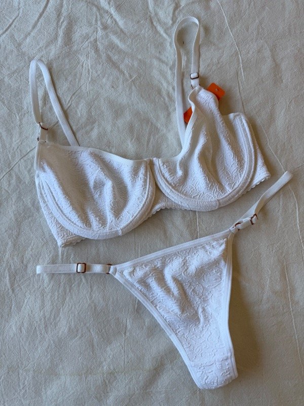 Producto - CONJUNTO DE ALGODÓN TRAMADO CON ARO