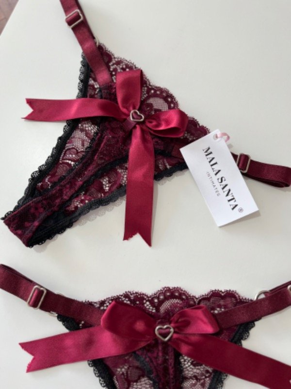 Producto - Less Coquette