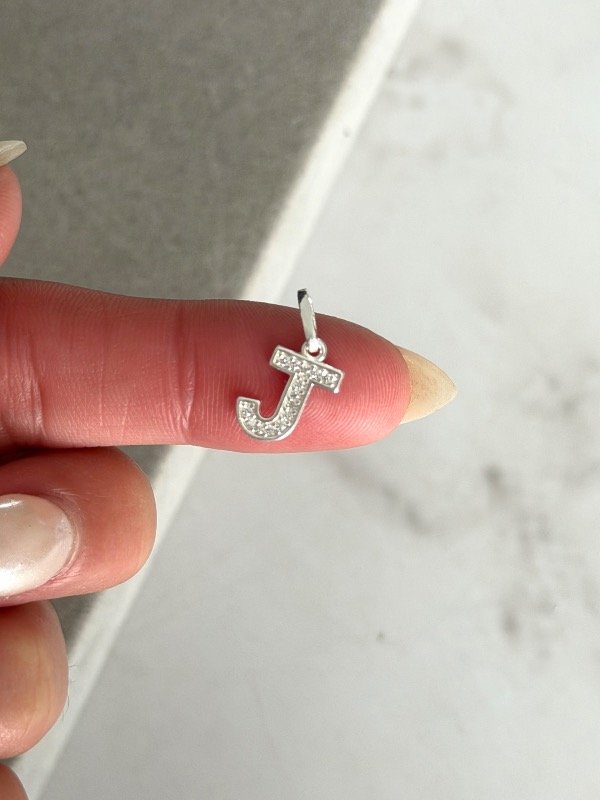 Producto - Dije letra J micropave - 1