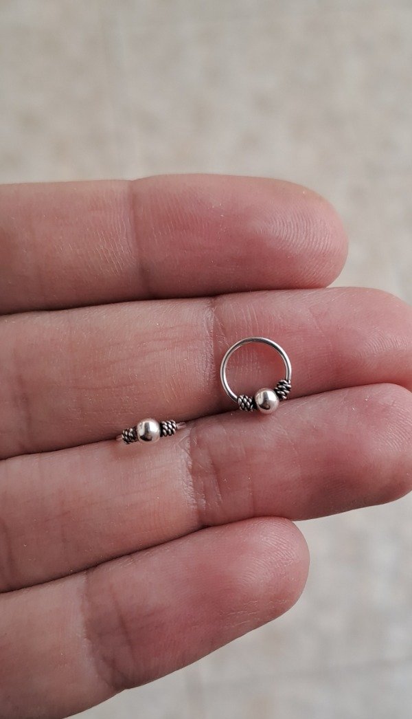 Producto - Argollitas de Plata 8mm Bali con 1 Bolita (por unidad)