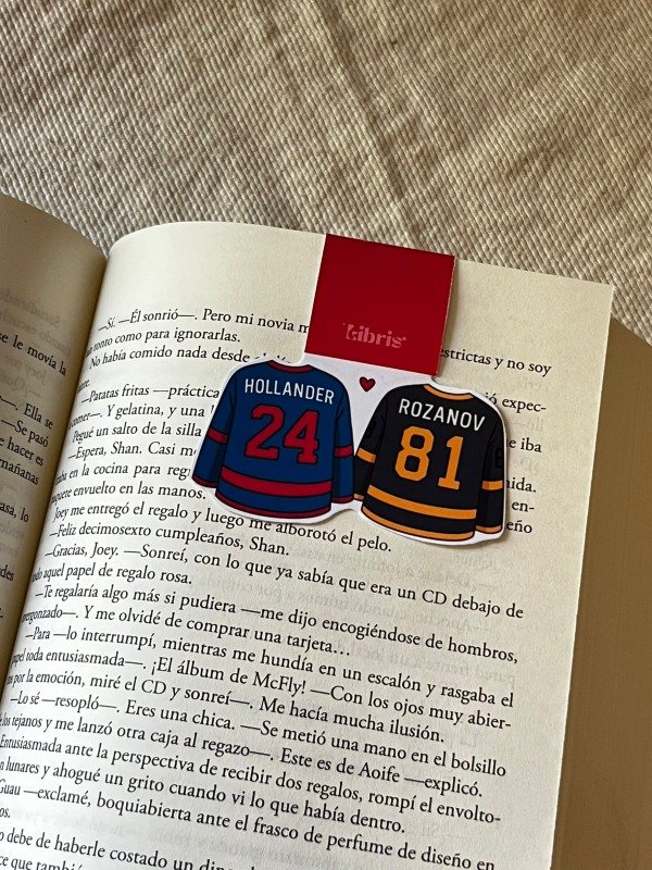 Producto - Marcapáginas magnetico HATED RIVAVALRY