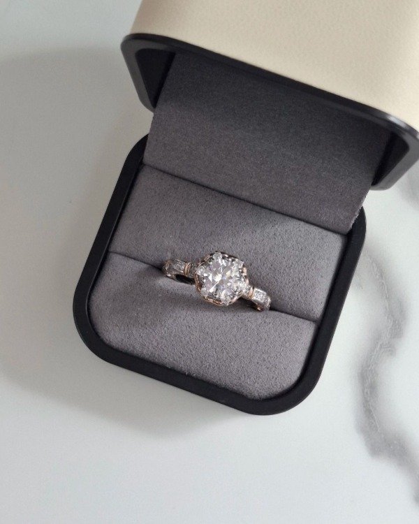 Producto - Anillo Lourdes