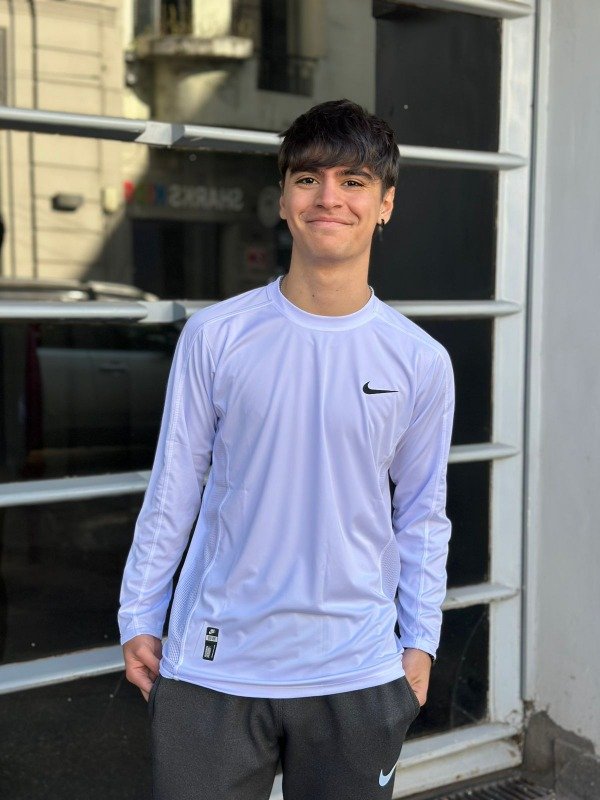 Producto - Camiseta Nike OG