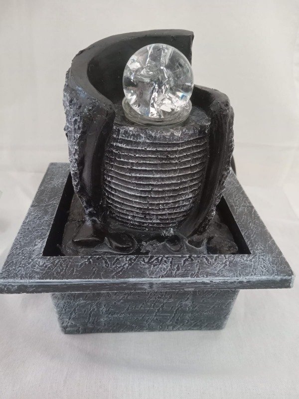 Producto - FUENTE DE AGUA -Gris oscuro