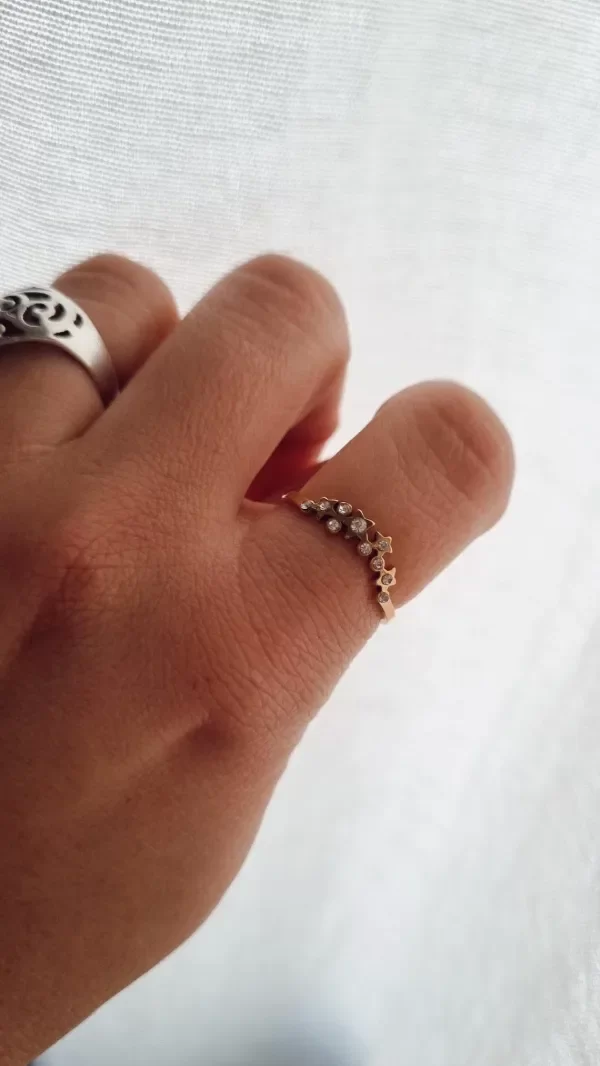 Producto - Anillo mini estrellitas curvo con strass talle 18 Ad