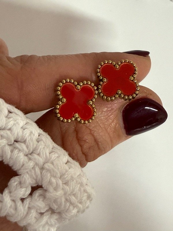 Producto - AD412 Aros Van Cleef acero dorado color rojo
