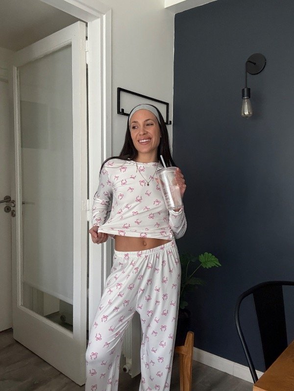 Producto - Pijama Algodon Soft Blanco con Moñitos rosas