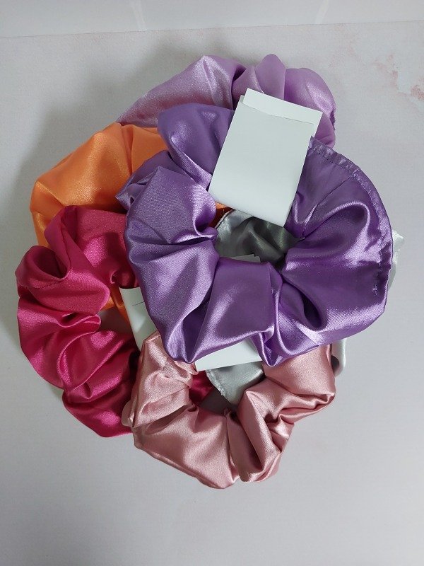 Producto - Scrunchie de satén