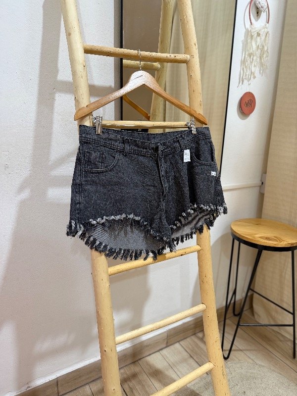 Producto - Short Mave