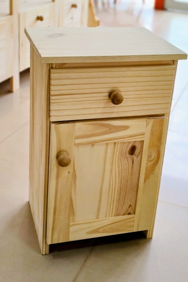 Producto - Mesa de Luz Simple