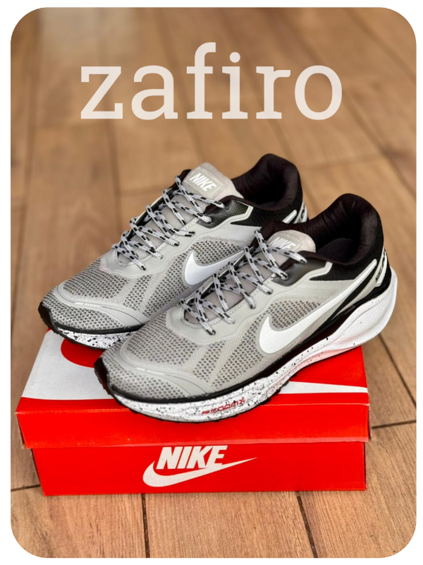 Producto - Nike Zoom Especial Gris