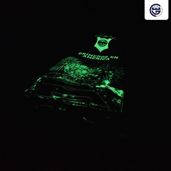 Producto - Frazada Gimnasia y Esgrima de la Plata Manta Mágica Fluorescente - 2