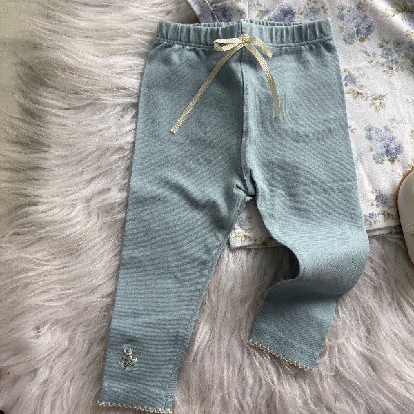 Producto - Calza con bordado talles hasta 2 años
