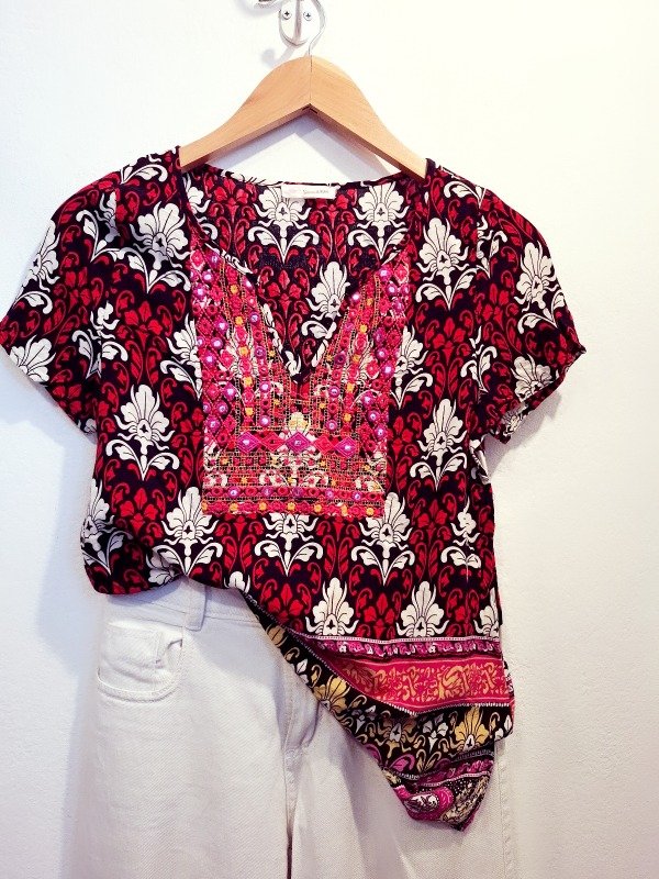 Producto - Blusa bordada - 1