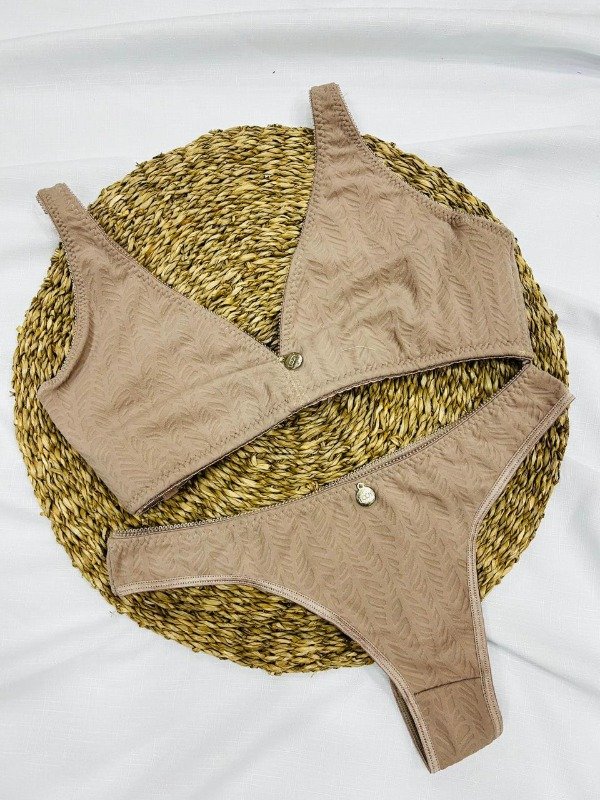 Producto - Art 5372 - LODY- Conjunto Triángulo Microfibra Jacquard con Colaless VISON