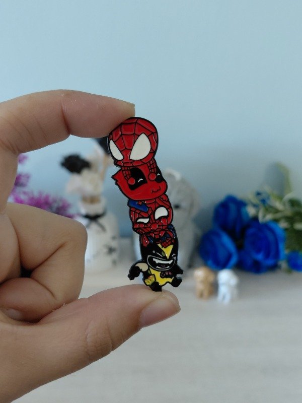 Producto - Pin metalizado - Superhéroes #0820