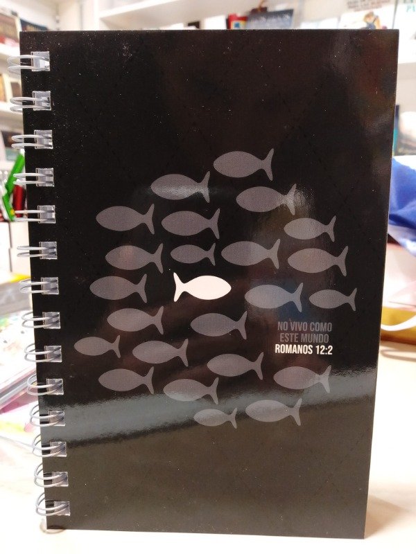 Producto - Cuaderno  A5 Tapa Flex No Vivo Como Este Mundo - 0