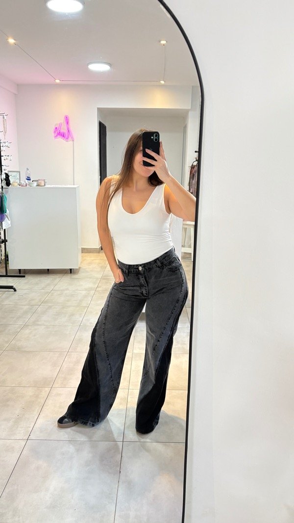 Producto - Wide leg con recortes