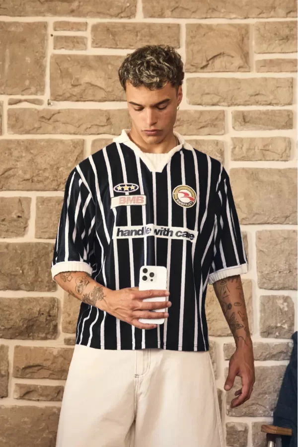 Producto - CAMISETA STRIPES NEGRA - BMBPRJCT - 0