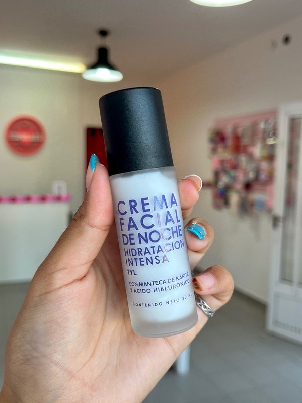 Producto - Crema Facial de Noche Hidratación Intensa - Thelma y Louise