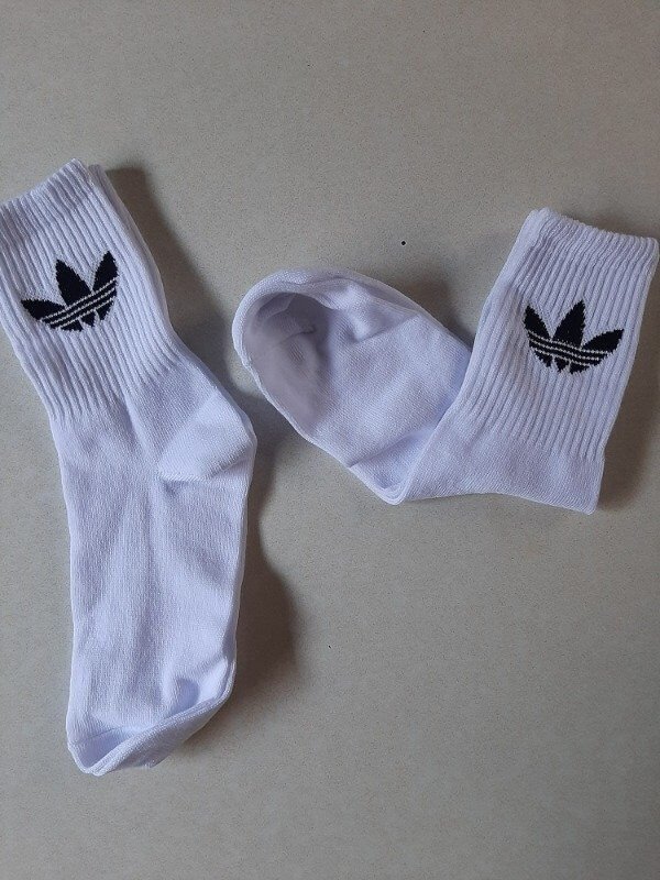 Producto - ADIDAS LOGO CLASICAS 3/4