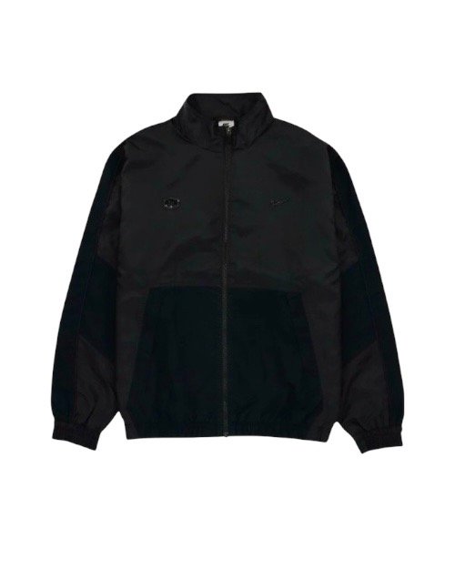Producto - CAMPERA NIKE AIR MAX TN TRIPLE BLACK
