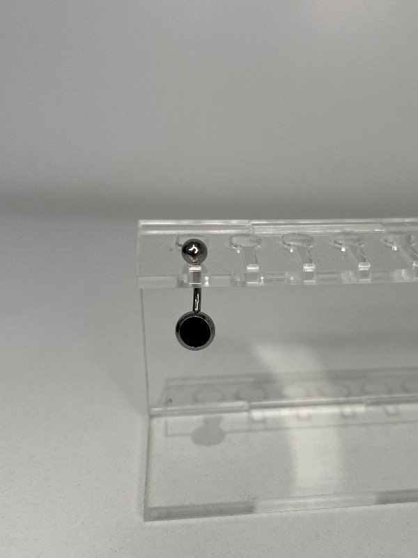 Producto - Ombligo piedra negra