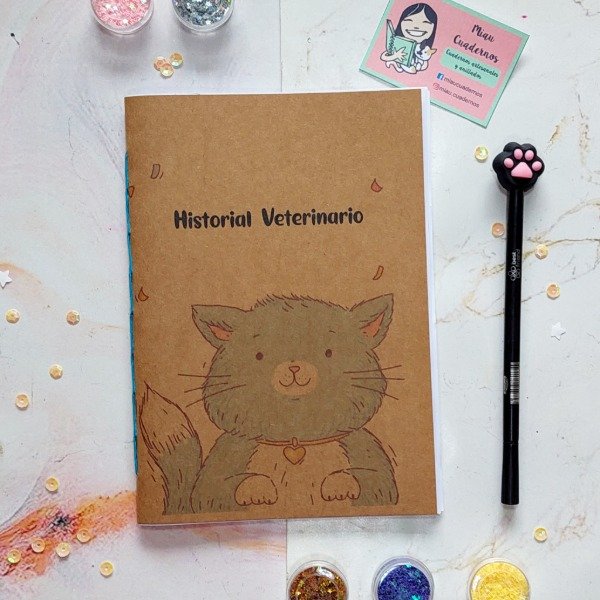 Producto - Libreta veterinaria- gato gris y blanco
