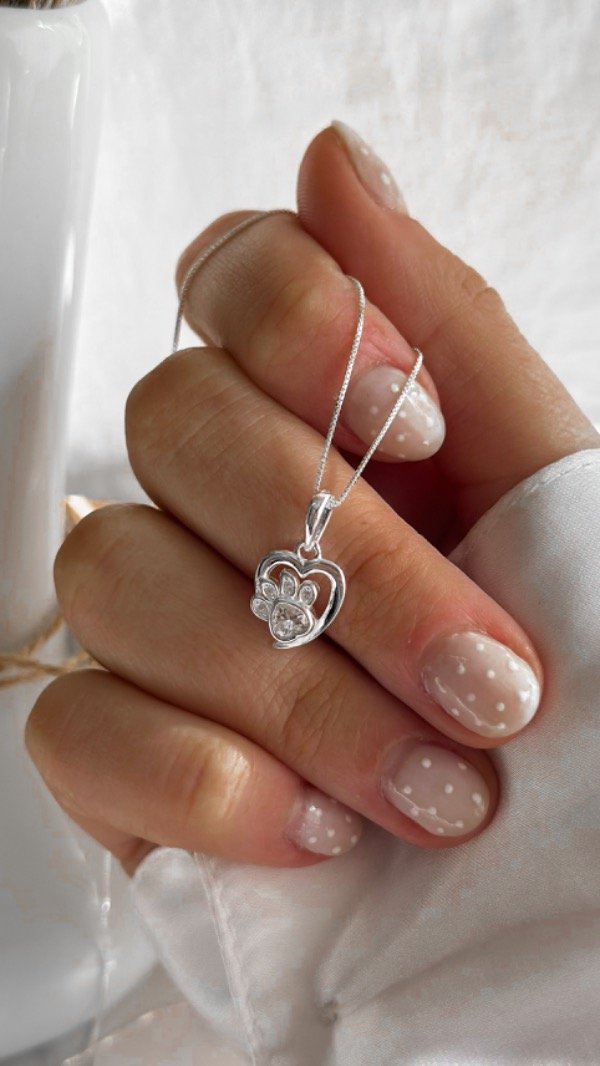 Producto - Dije micropave huellita corazon