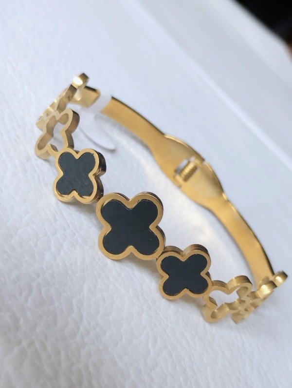 Producto - Pulsera esclava trébol negro