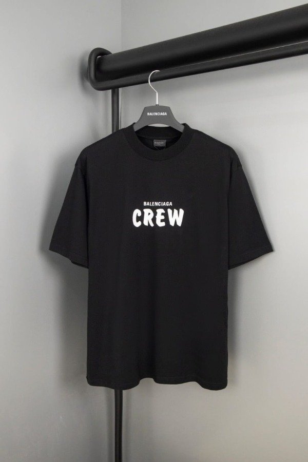 Producto - Remera balenciaga crew