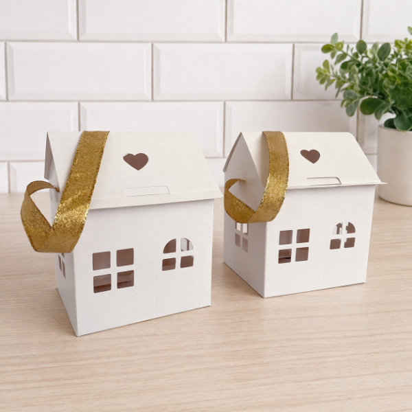 Producto - Mini Casita Dulce con cinta dorada 10x9x9 - 0