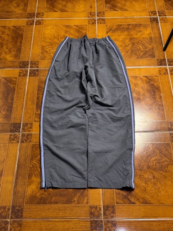 Producto - Trackpants BOLD SPIRIT PETITE / Talle M ajustable