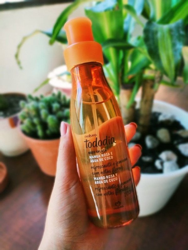 Producto - Body Splash Mango rosa y agua de coco frutal