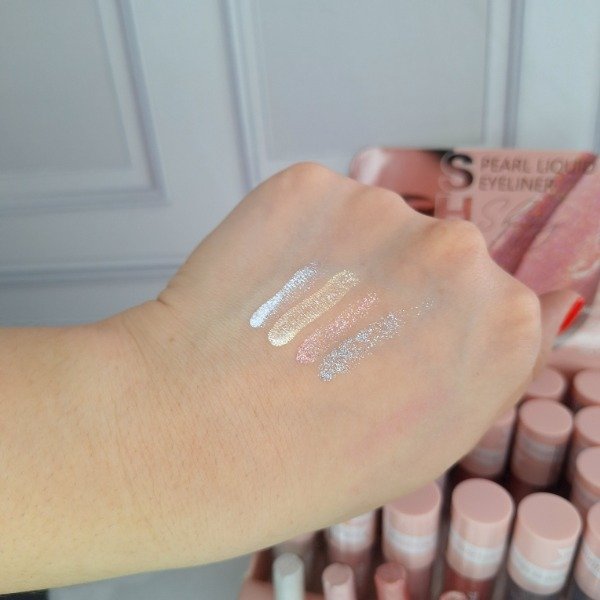 Producto - Delineador con glitter tei