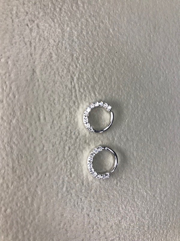 Producto - Ear Clip Mini Puntos de Luz