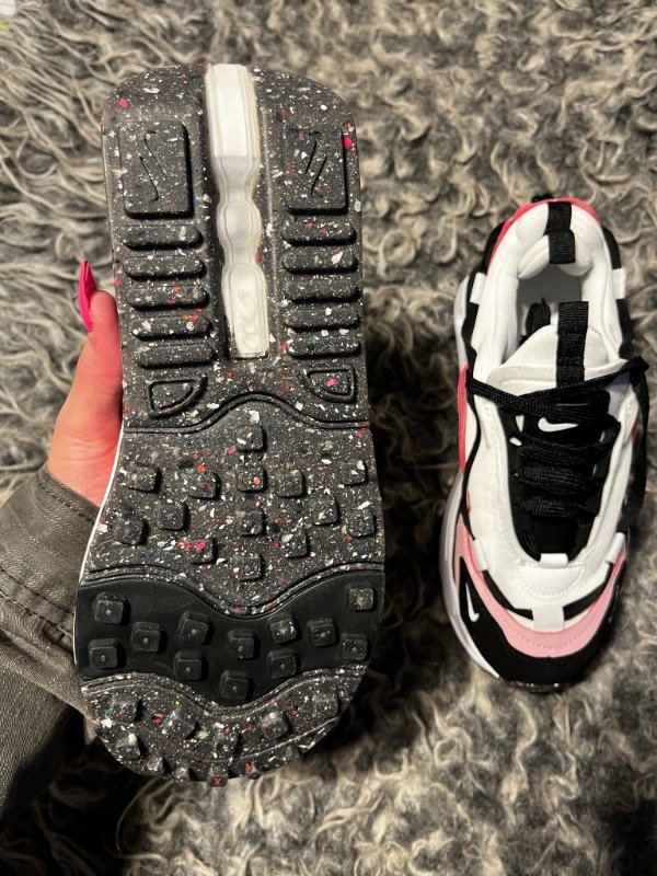 Producto - AIR MAX FURYOSA WHITE PINK - 2