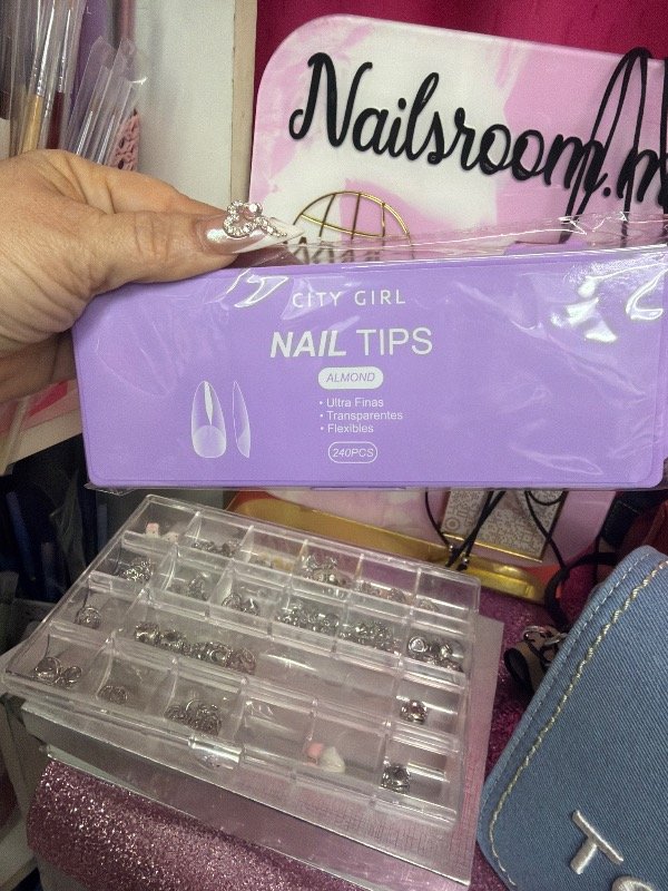 Producto - Tips para soft gel city girl x240 unid almendra