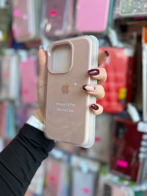 Producto - Silicone case Iphone 15 pro cherish