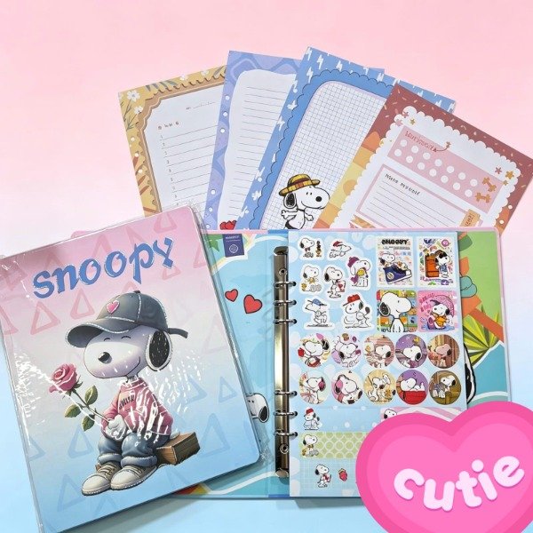 Producto - Carpeta A4 con hojas y stickers Snoopy