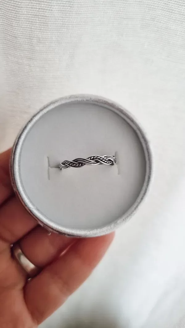 Producto - Anillo torzadito grueso plata 925