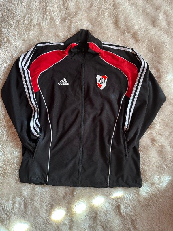 Producto - Campera River Concentración Rompeviento