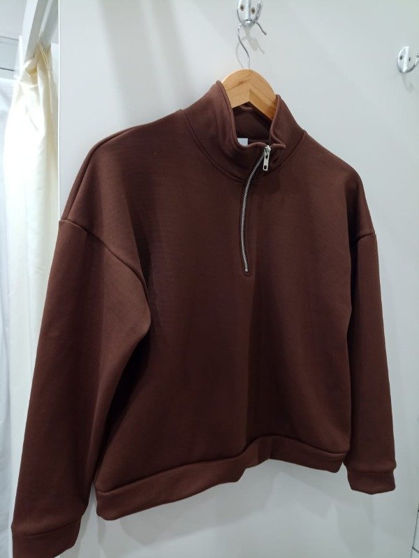 Producto - Buzo Adele