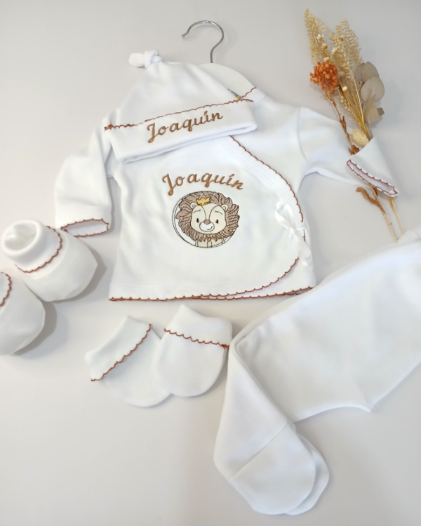 Producto - Ajuar personalizado León King