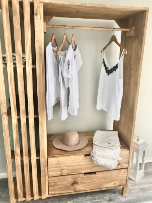 Producto - ROPERO ESCANDINAVO