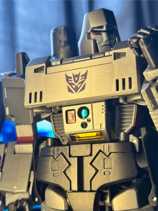Producto - MEGATRON MASTERPIECE KO (MP36)